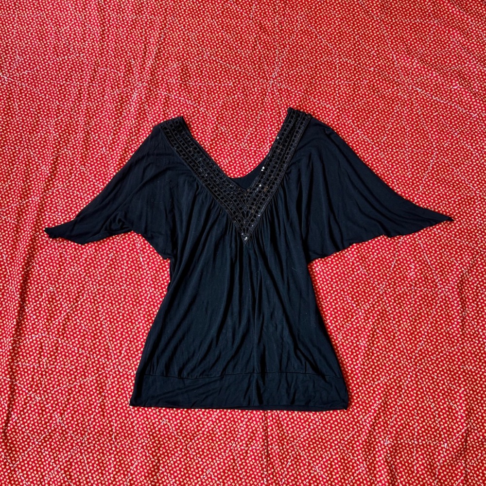 Vintage 2000s Black Batwing Sleeve Sequin V-Neck slouchy Top Small paper tag